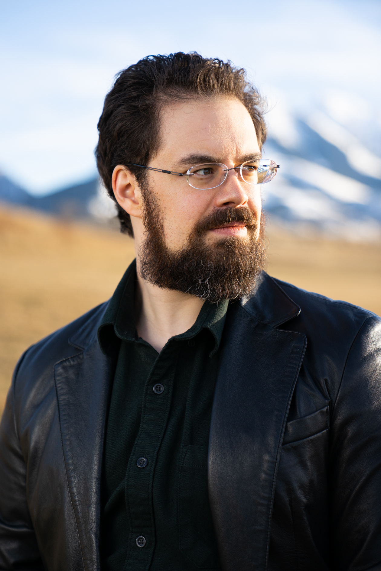 Christopher Paolini, science fiction and fantasy author of the World of Eragon and the Fractalverse.